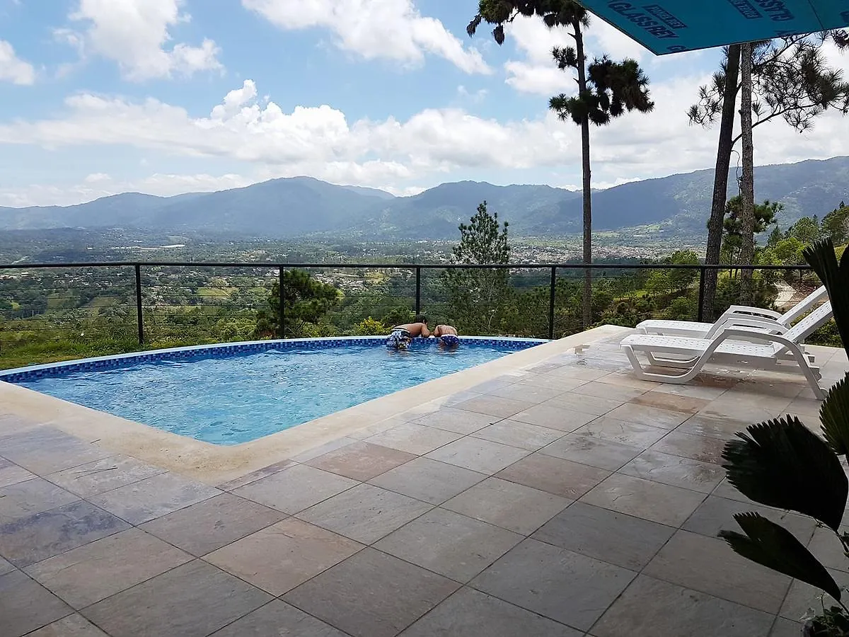 Villa Los Hoyitos Y Spa Jarabacoa 0*,